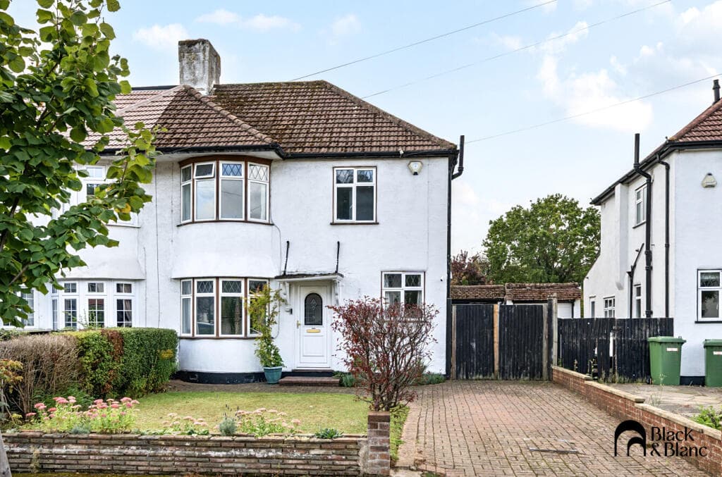 Kingsway, West Wickham, Bromley, BR4 - Image 1