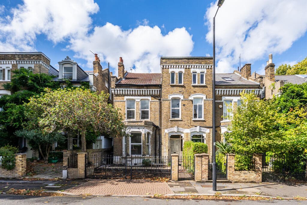 View property at Bromfelde Road, London, SW4