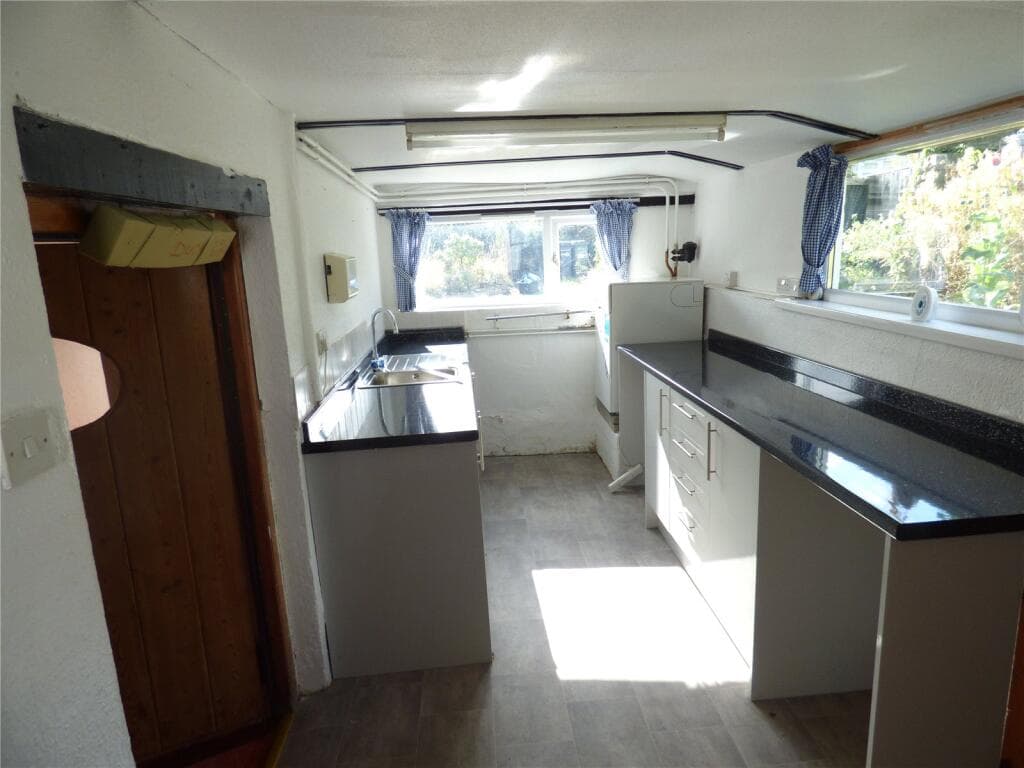 East Lambrook, South Petherton, Somerset, TA13 - Image 8