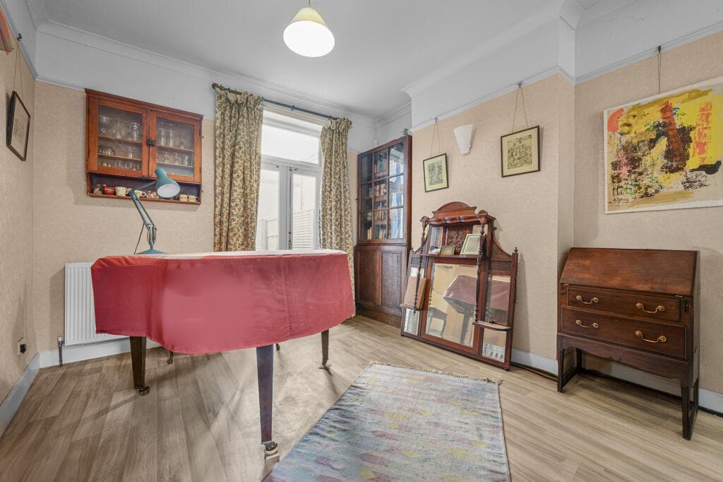 Linden Grove,  Peckham, SE15 - Image 4