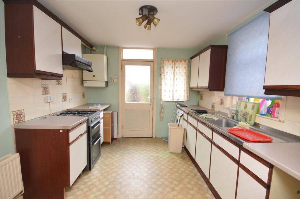 Shaftesbury Road, Exeter, Devon - Image 2