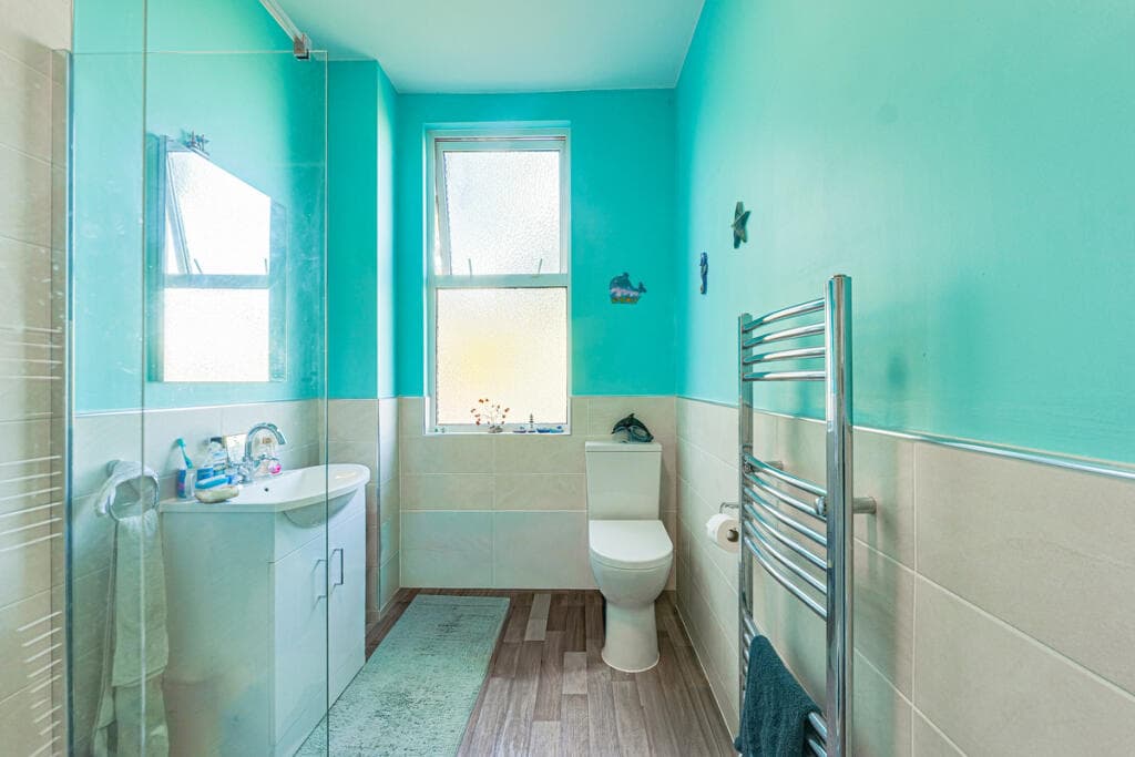 Hildaville Drive, Westcliff-on-sea, SS0 - Image 4