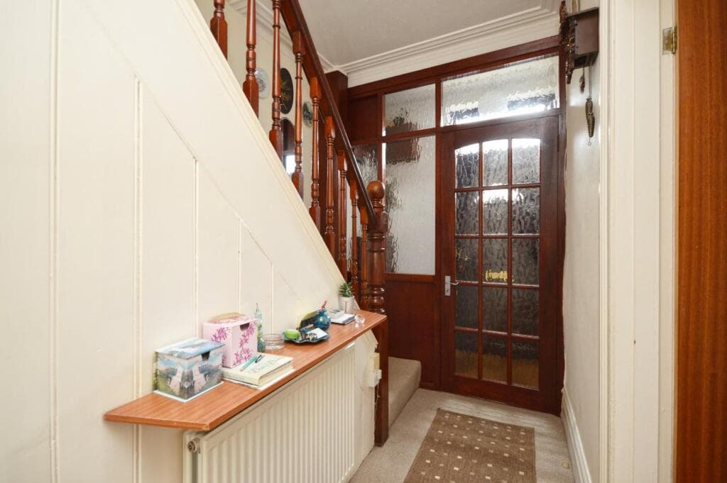 Park Road, Keynsham, Bristol - Image 2