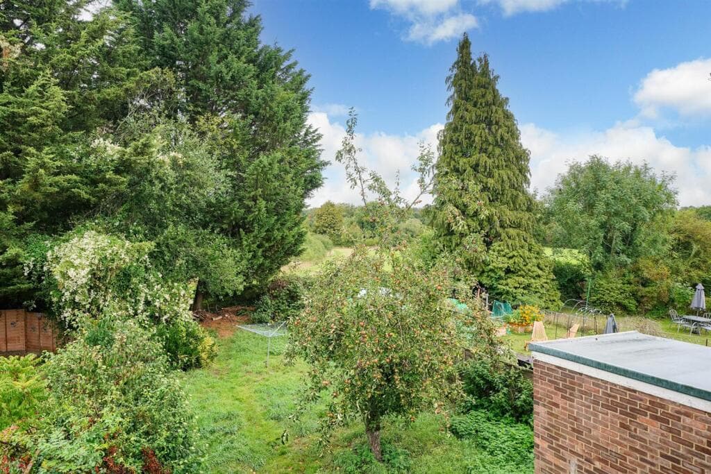 Monks Close, St. Albans - Image 3