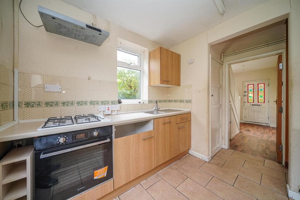 Monks Close, St. Albans - Image 9