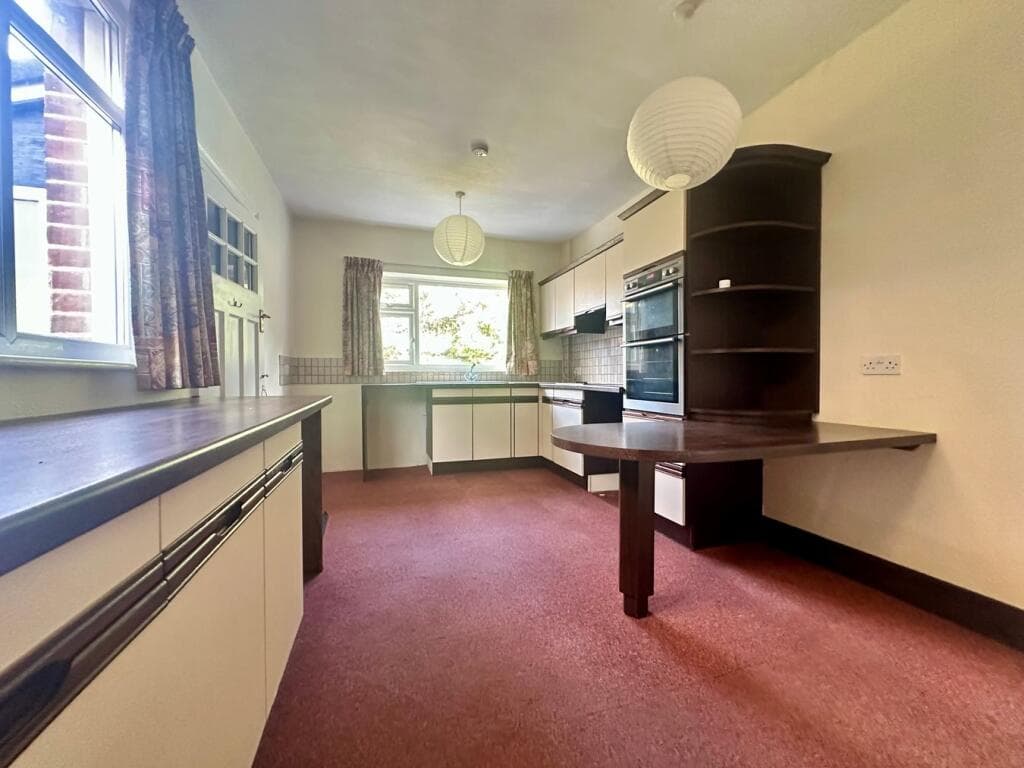 London Road, Biggleswade, SG18 - Image 2