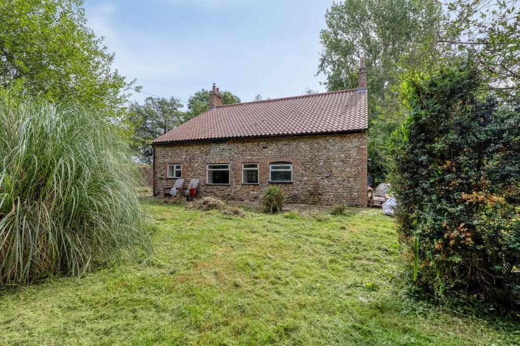 Exciting Opportunity - Two Barns with Planning and a Farm House in Stradsett - Image 10
