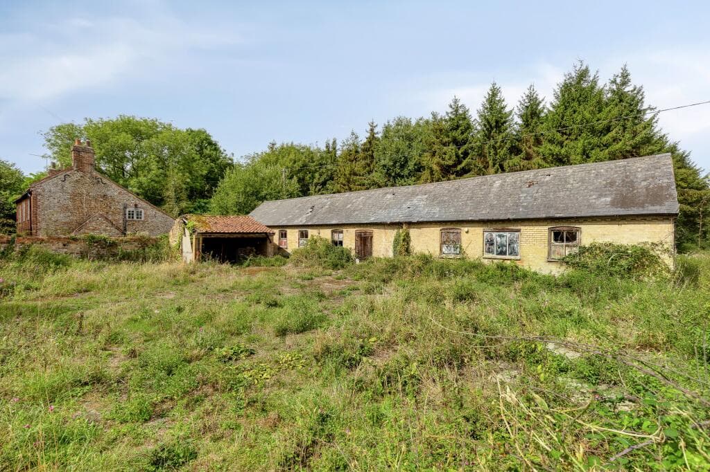 Exciting Opportunity - Two Barns with Planning and a Farm House in Stradsett - Image 11