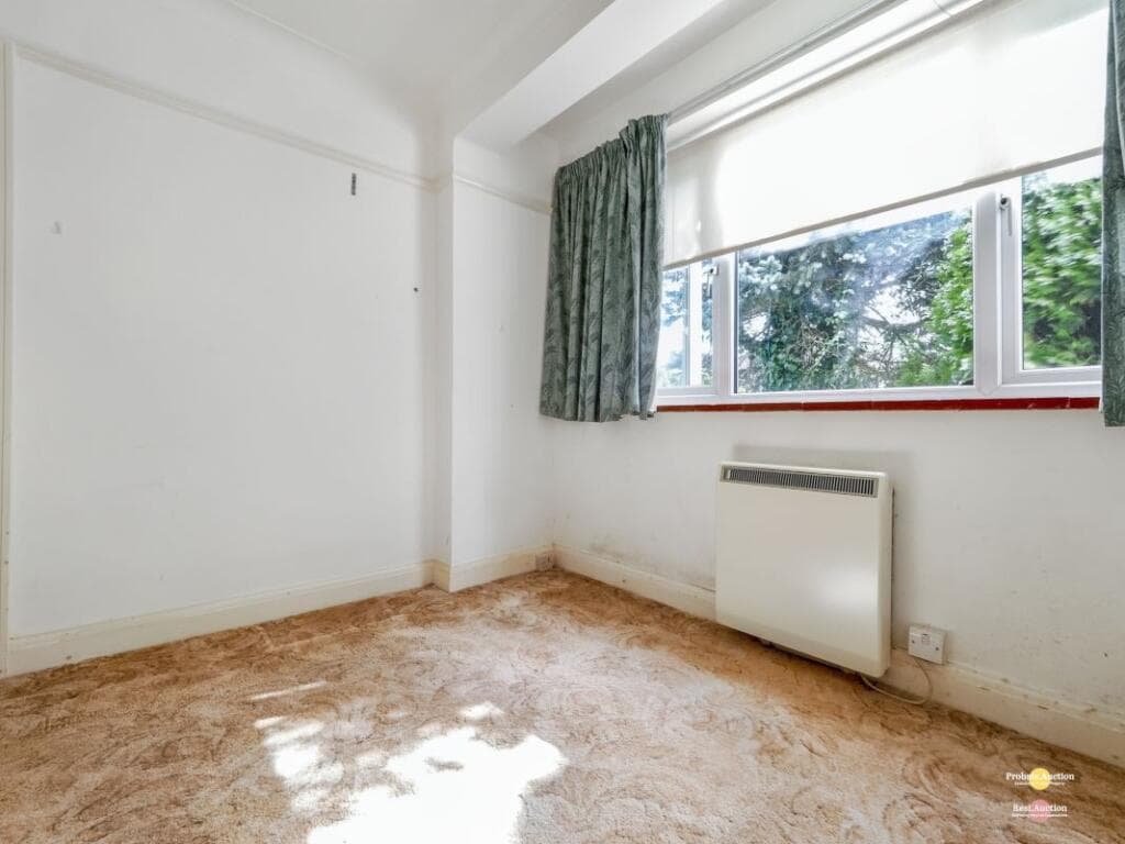 15 Downs Road, Canterbury, Kent, CT2 7AY - Image 9
