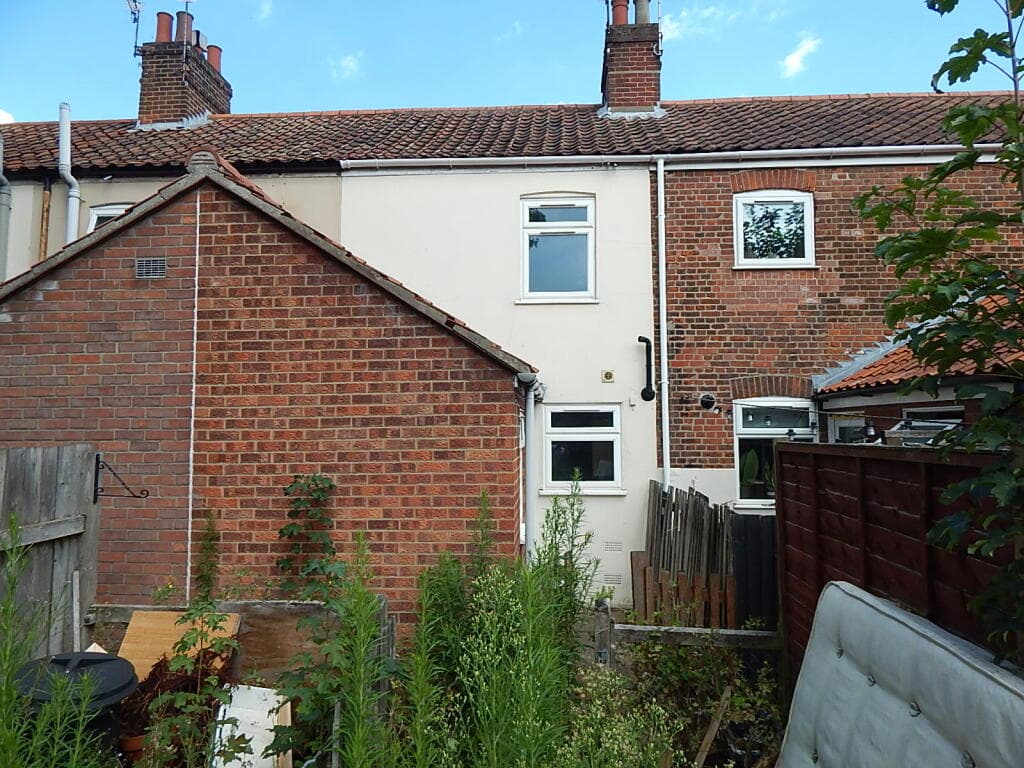 48 Bull Close Road, Norwich, Norfolk NR3 1NG - Image 2