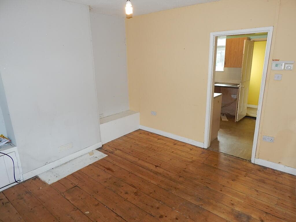 48 Bull Close Road, Norwich, Norfolk NR3 1NG - Image 6