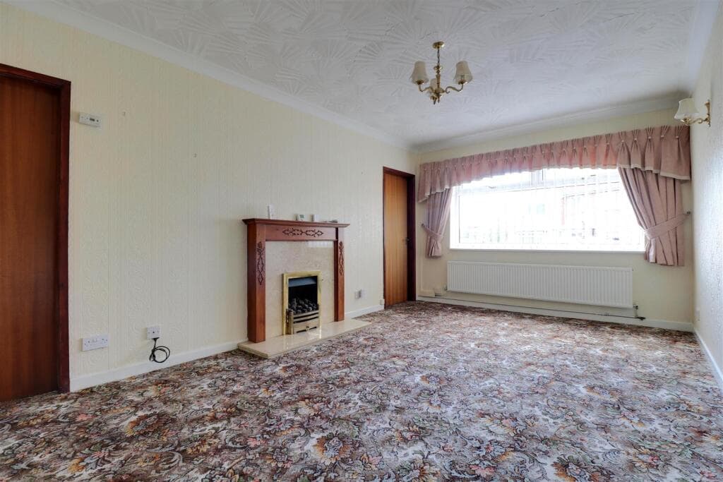 Birch Avenue, Alsager - Image 3