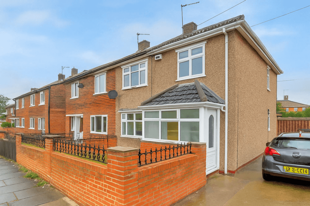 View property at Coniston Road, Middlesbrough, TS6
