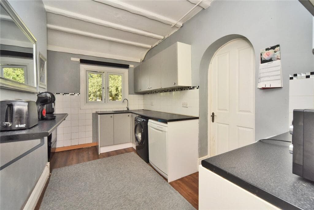 Fromondes Road, Cheam, Sutton, SM3 - Image 5