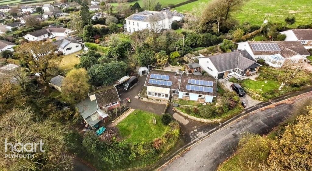 St Marnarchs, Looe - Image 1