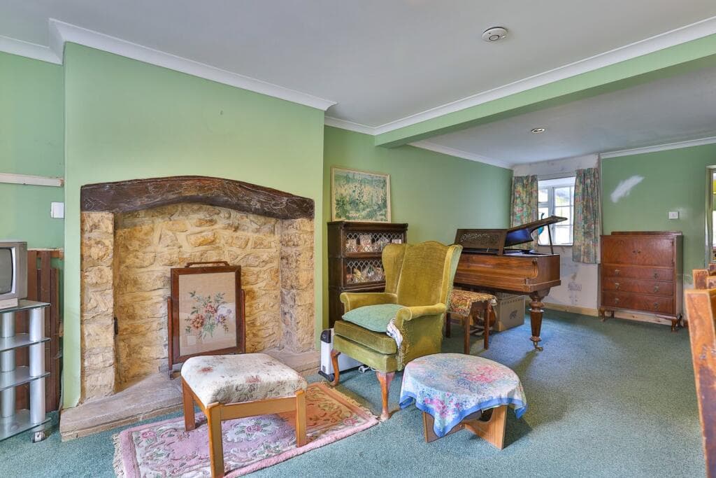 West Street, Crewkerne - Image 6