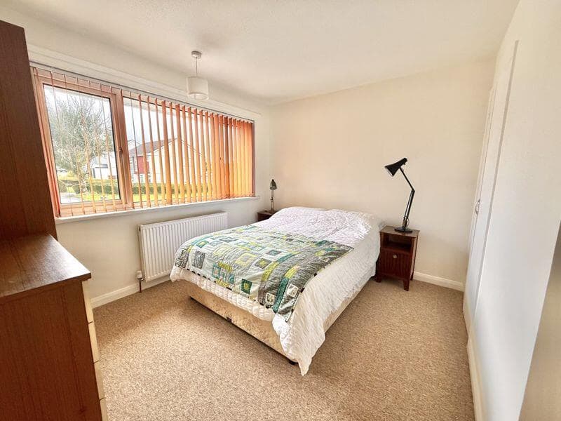 Trent Close, Plymouth End terraced home in Cul - De - sac location  - Image 9