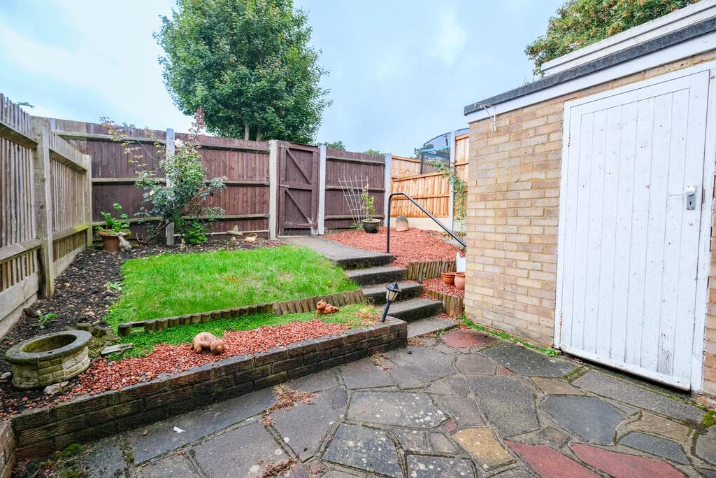 Ryarsh Crescent, Orpington - Image 4