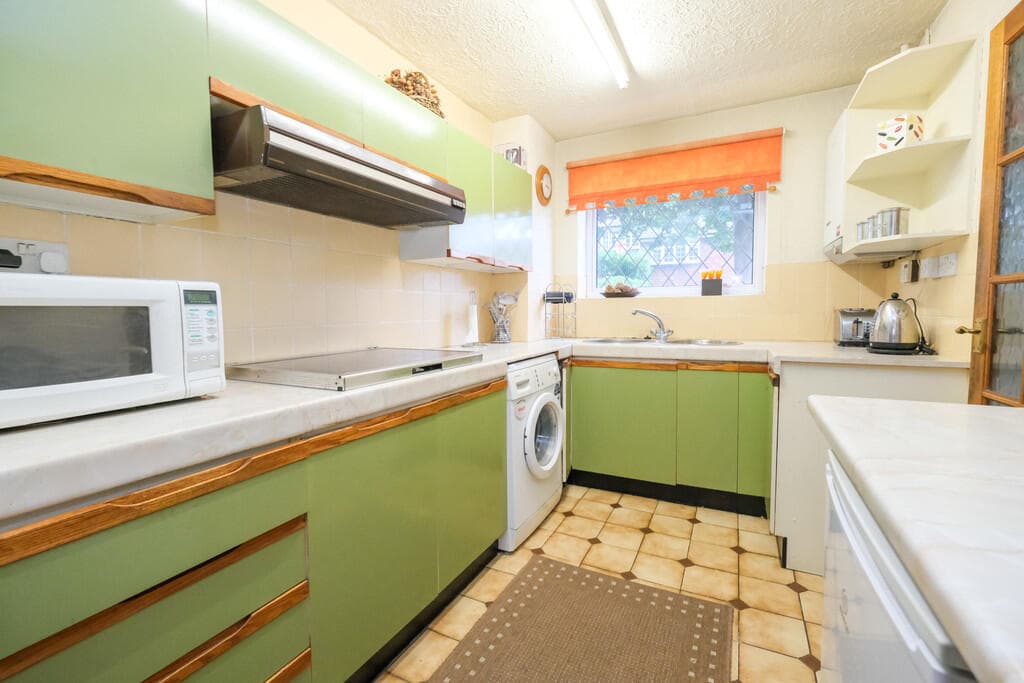 Ryarsh Crescent, Orpington - Image 5