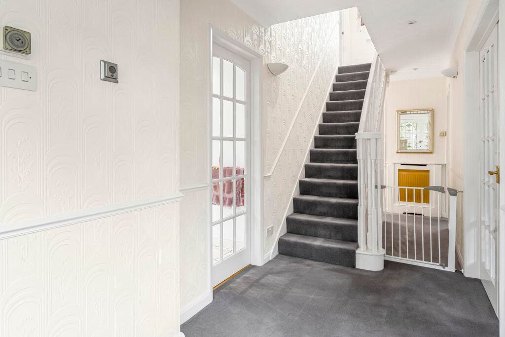 Whitehill Road, Hitchin, SG4 - Image 10