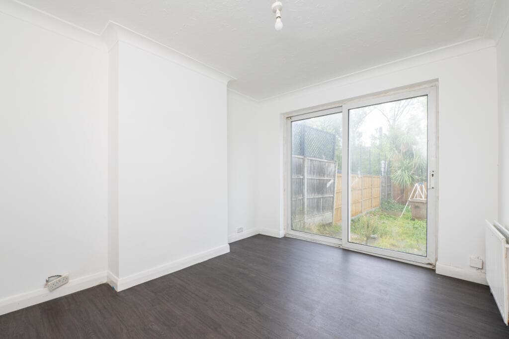 Hamilton Avenue, Cheam, Sutton, SM3 - Image 5