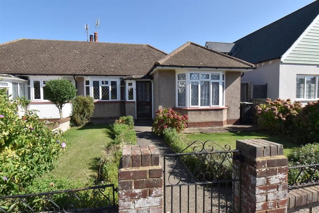 View property at Ellis Road, Tankerton, Whitstable