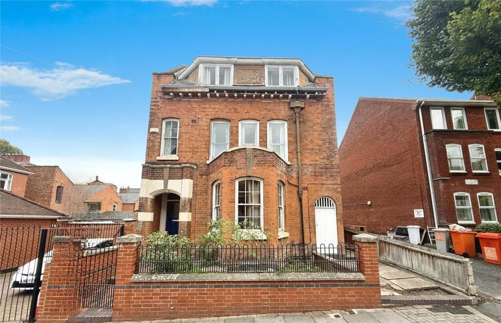 View property at Tichborne Street, Highfields, Leicester, LE2