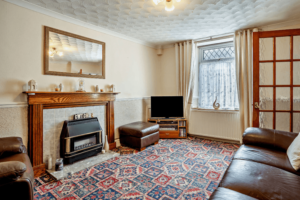 Elizabeth Street, Pentre, Rhondda Cynon Taff, Mid Glamorgan, CF41 - Image 2
