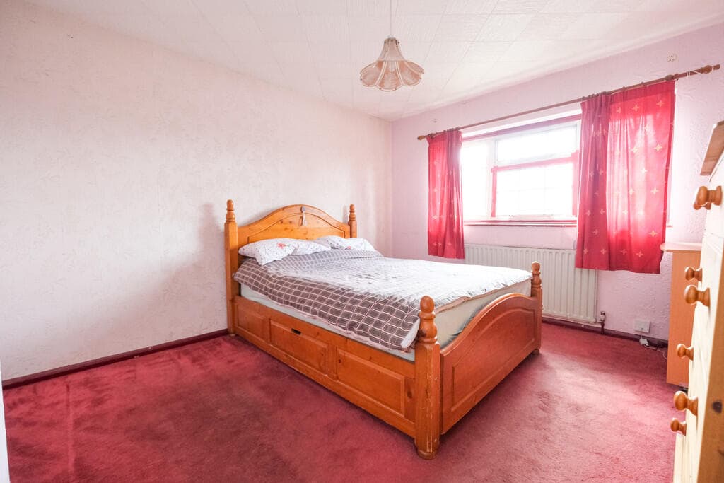 Petten Grove, Orpington - Image 5