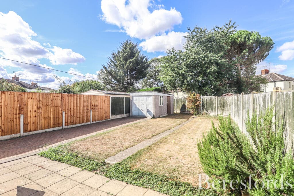 North Avenue, Chelmsford, CM1 - Image 11