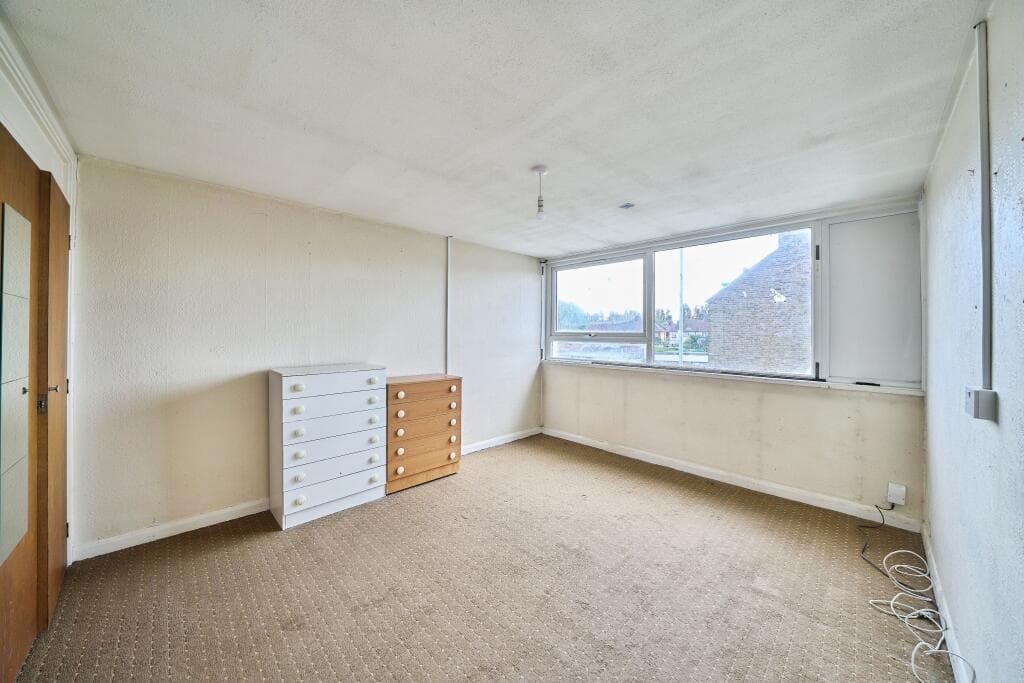 Tom Mann Close, Barking, IG11 - Image 6