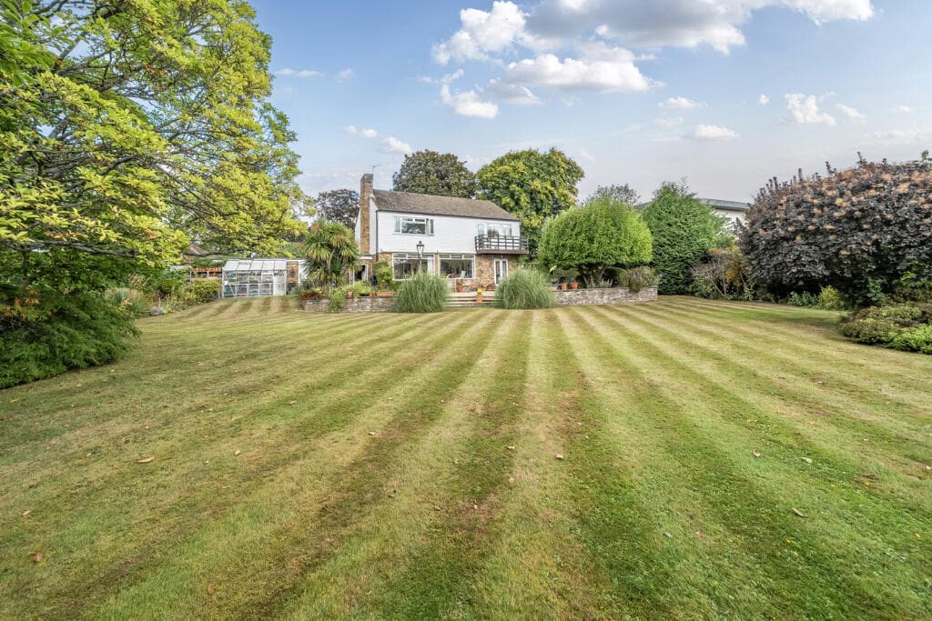 Bulstrode Way, Gerrards Cross, Buckinghamshire - Image 1