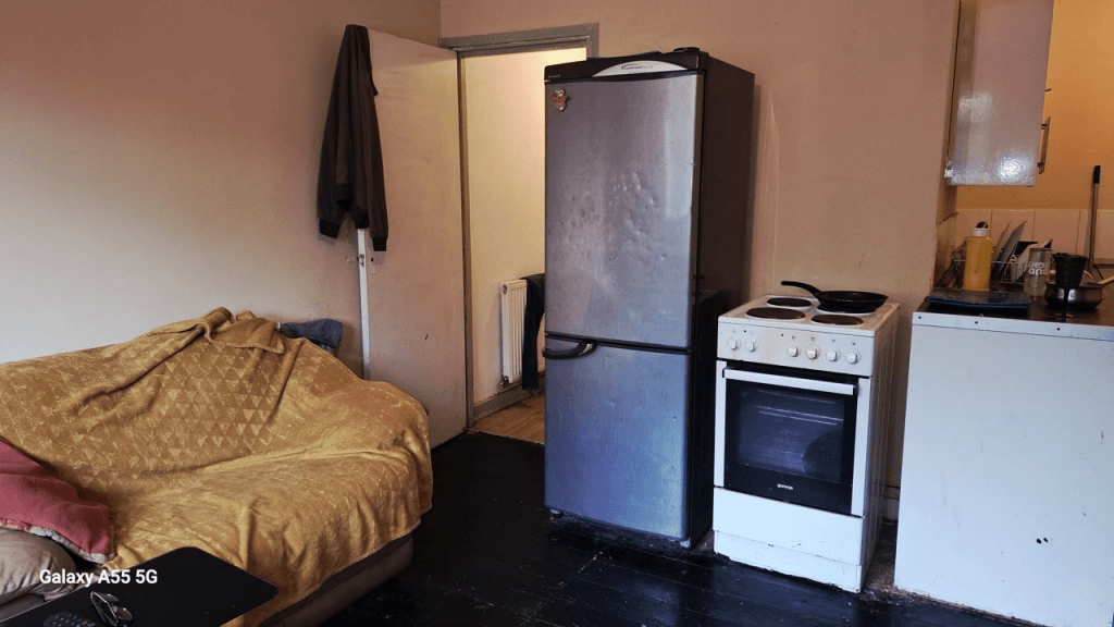 View property at Regent House, Outclough Road, Brindley Ford, Stoke-On-Trent ST8 7QH