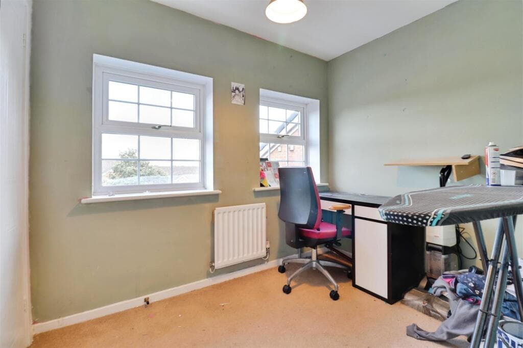 Checkley Road, Waterhayes, Newcastle - Image 8