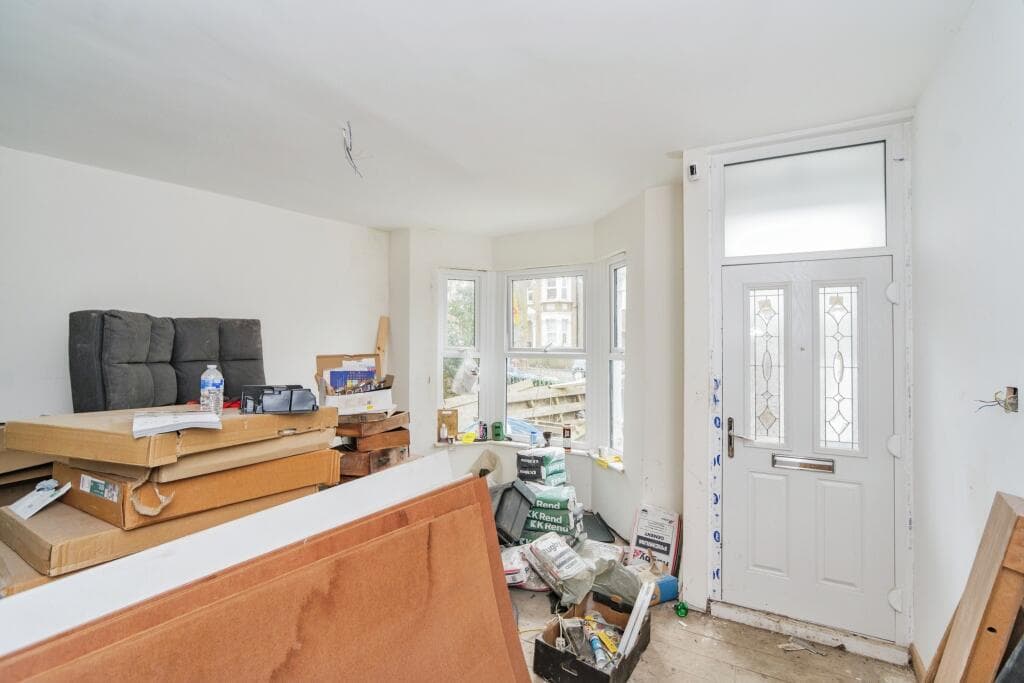 75 Plum Lane, Plumstead, London, SE18 3AG - Image 2