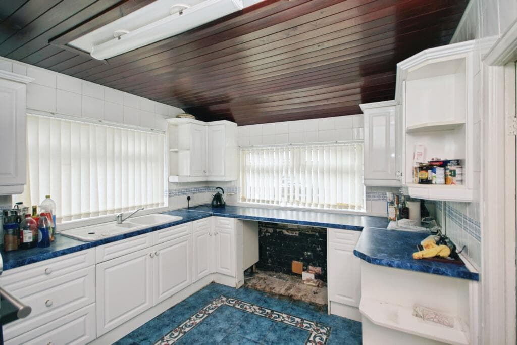 Blackhorse Road, Mangotsfield, Bristol, BS16 - Image 5
