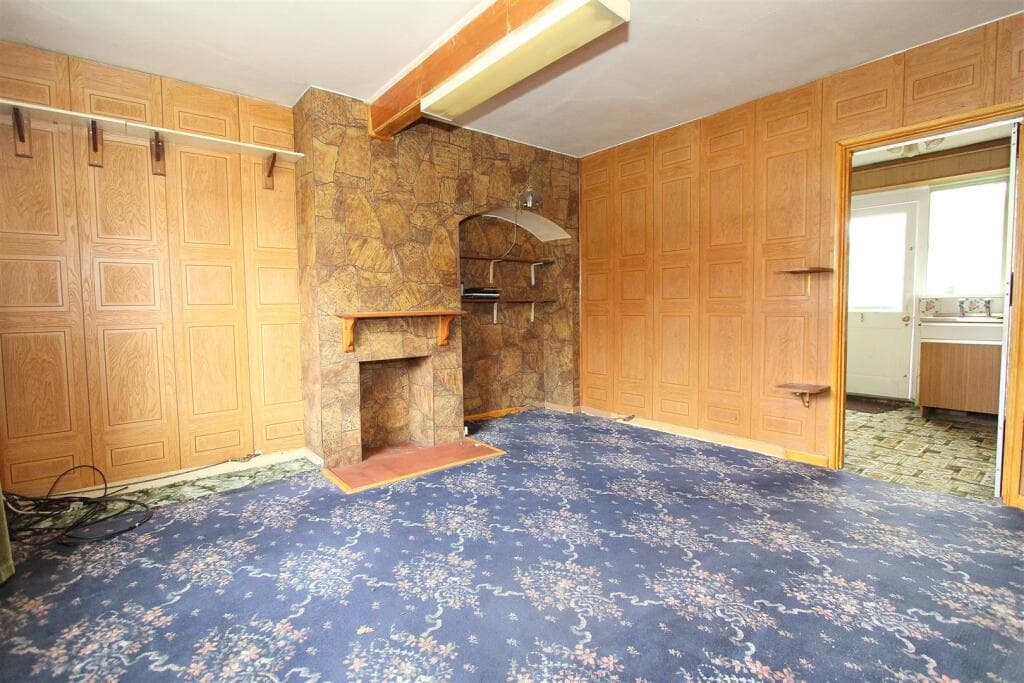 Middleton Road, Morden - Image 5