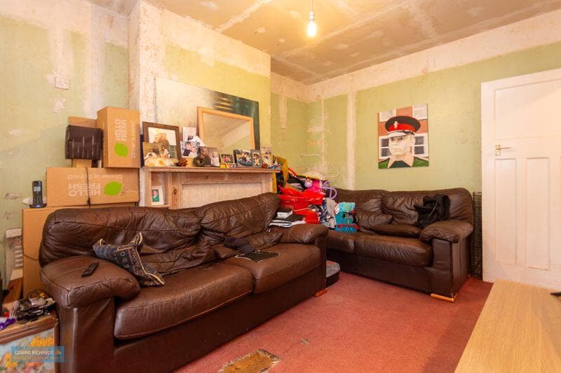 St Georges Avenue, Taunton - Image 2