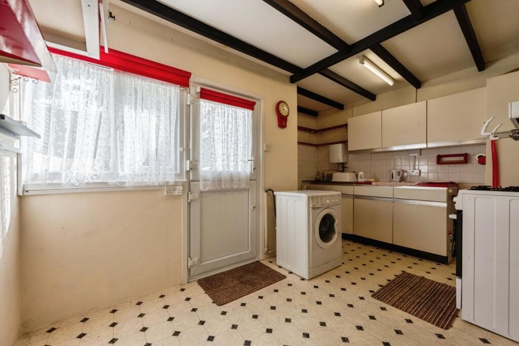 Riversdale, WADEBRIDGE, Cornwall, PL27 - Image 4