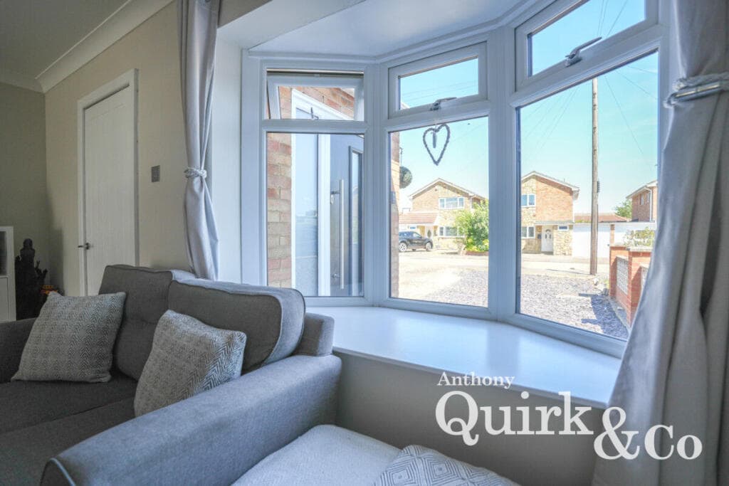Edith Close, Canvey Island, SS8 - Image 5