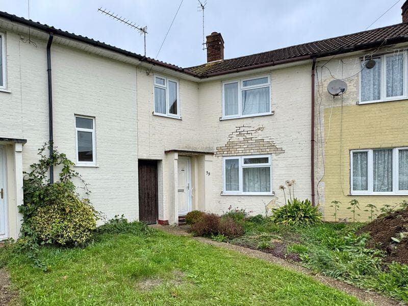 View property at Robert Cecil Avenue, Mansbridge, Southampton, SO18