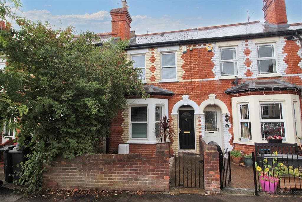 View property at Waverley Road, Reading