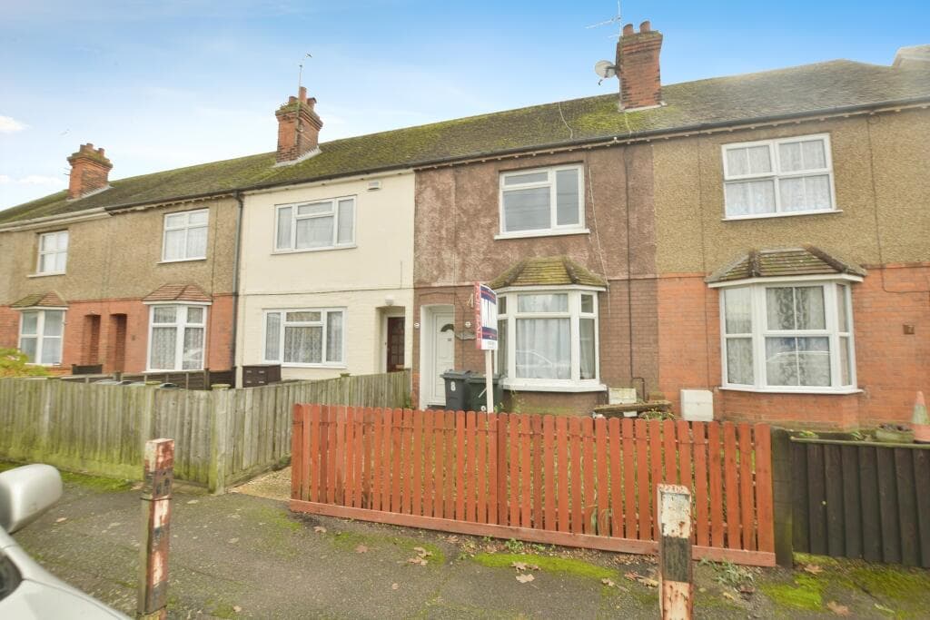 View property at Eastmead Avenue, Ashford, Kent, TN23