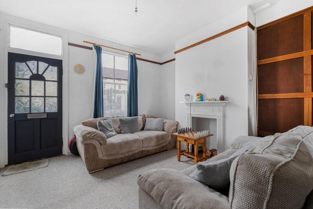 72 Alpha Terrace, Trumpington, Cambridgeshire, CB2 9HT - Image 4