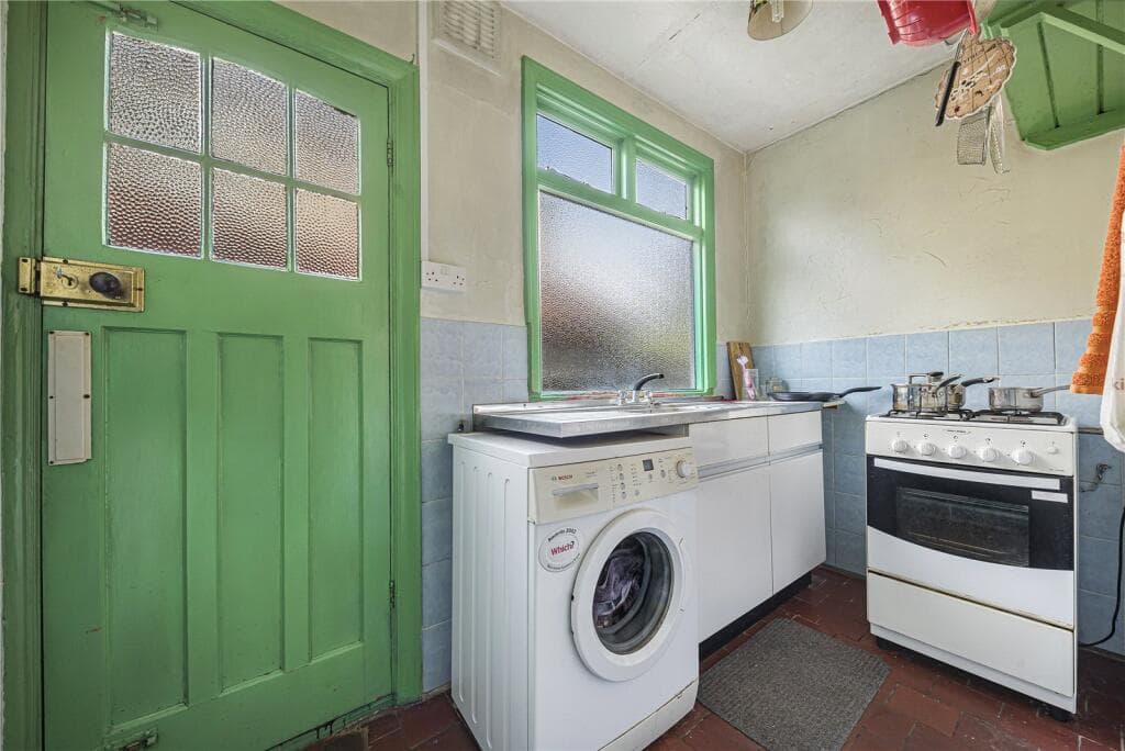 The Knoll, Bromley, BR2 - Image 11