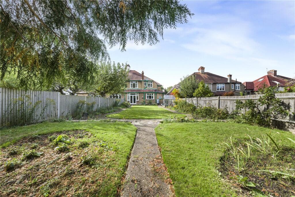 The Knoll, Bromley, BR2 - Image 9