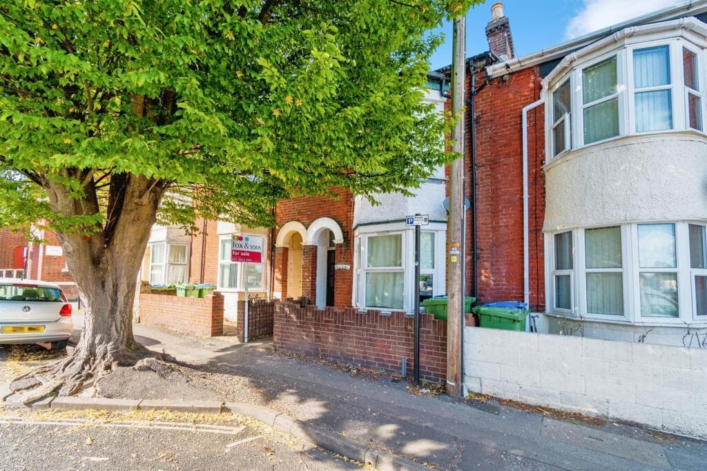 View property at Argyle Road, SOUTHAMPTON