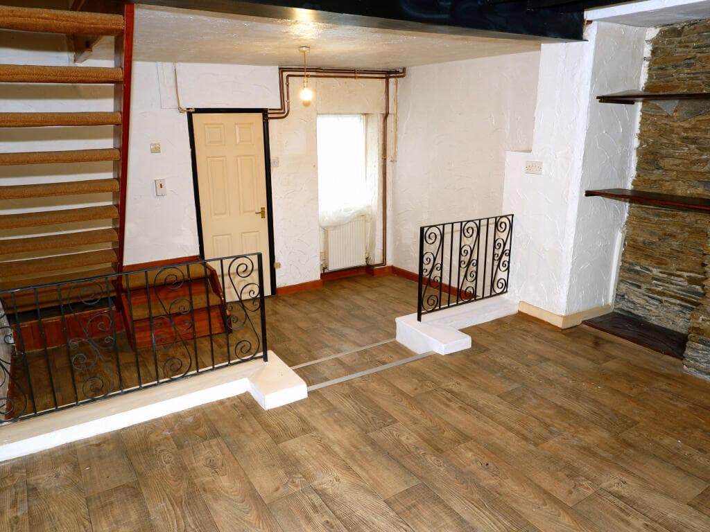 67 Underwood Road, Plymouth, Devon PL7 1TA - Image 2