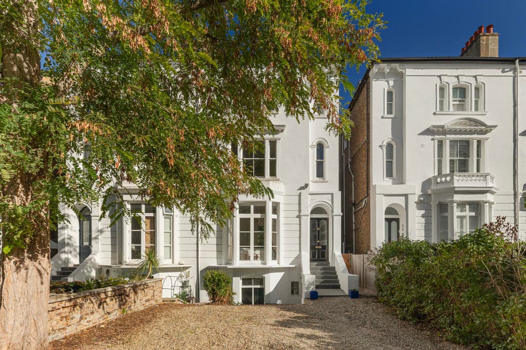 Lonsdale Road, Barnes, South West London, SW13, United Kingdom - Image 2