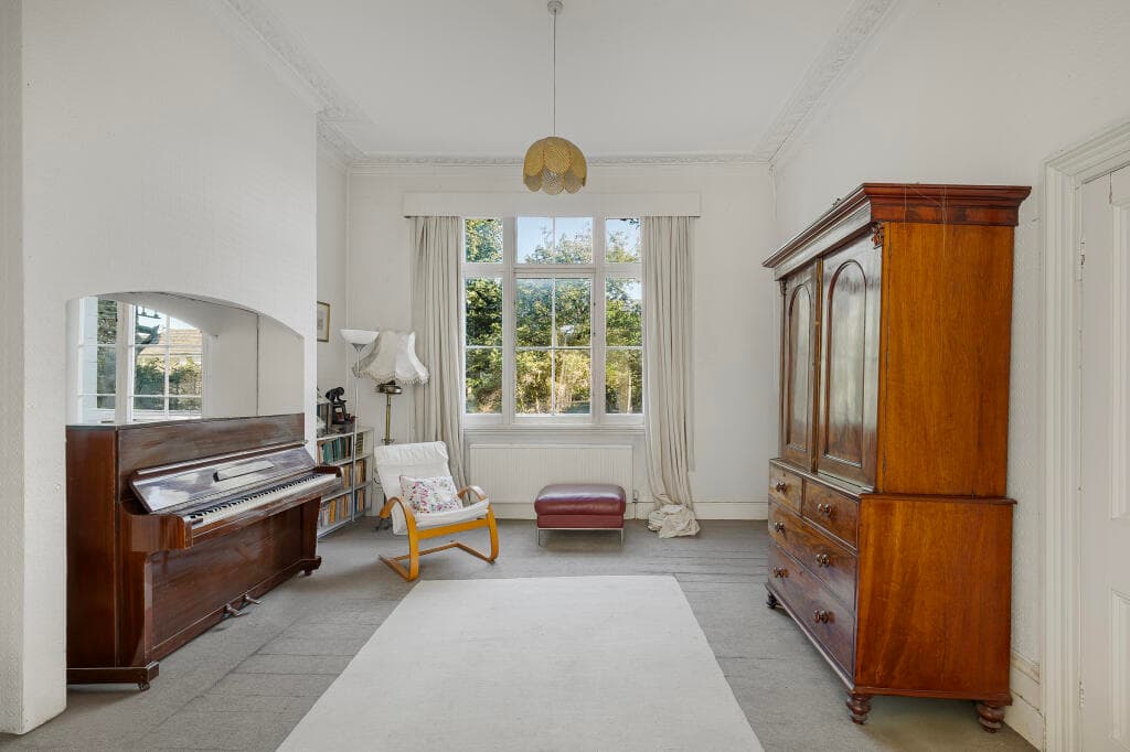 Lonsdale Road, Barnes, South West London, SW13, United Kingdom - Image 4
